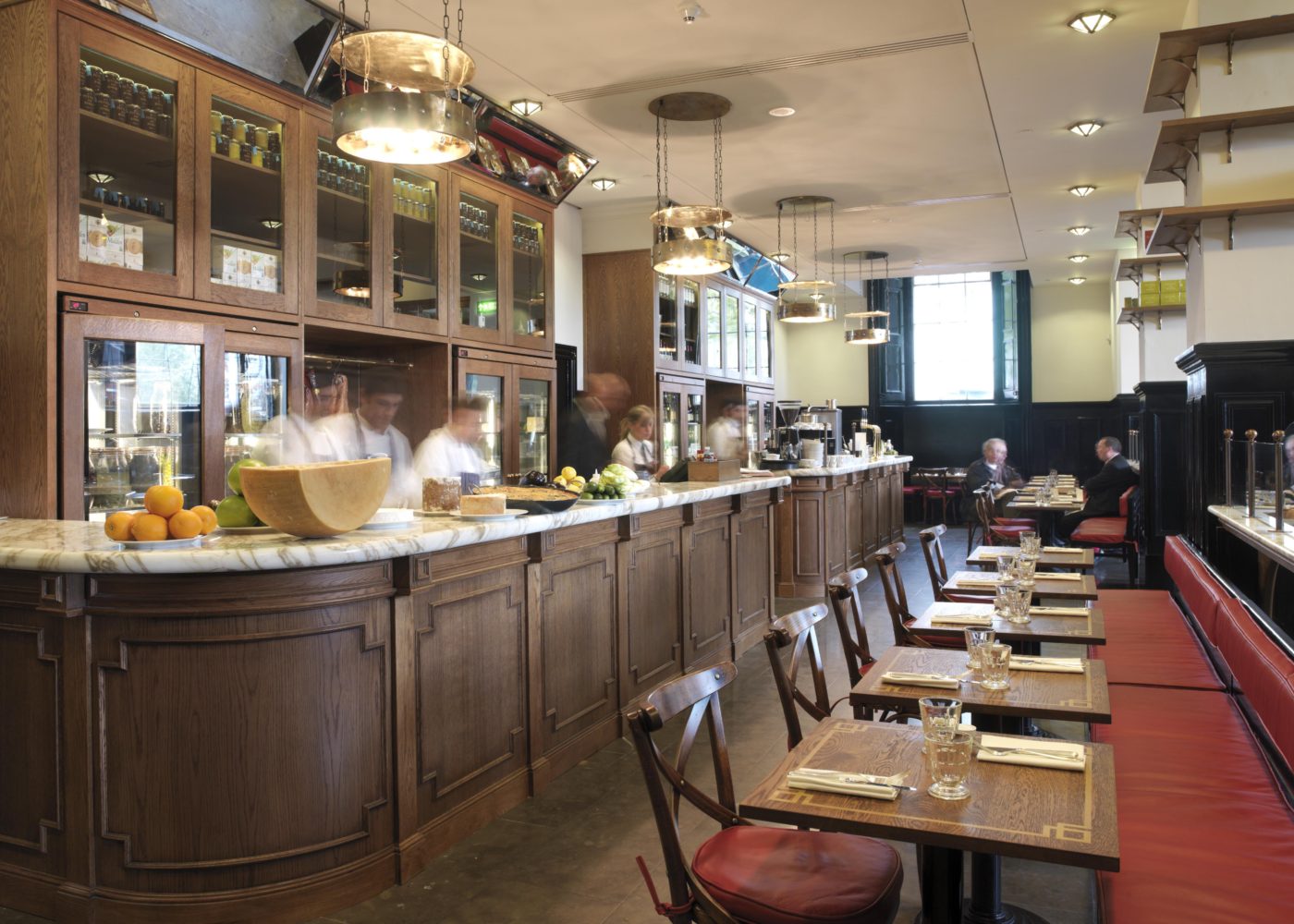 Bar-Restaurant