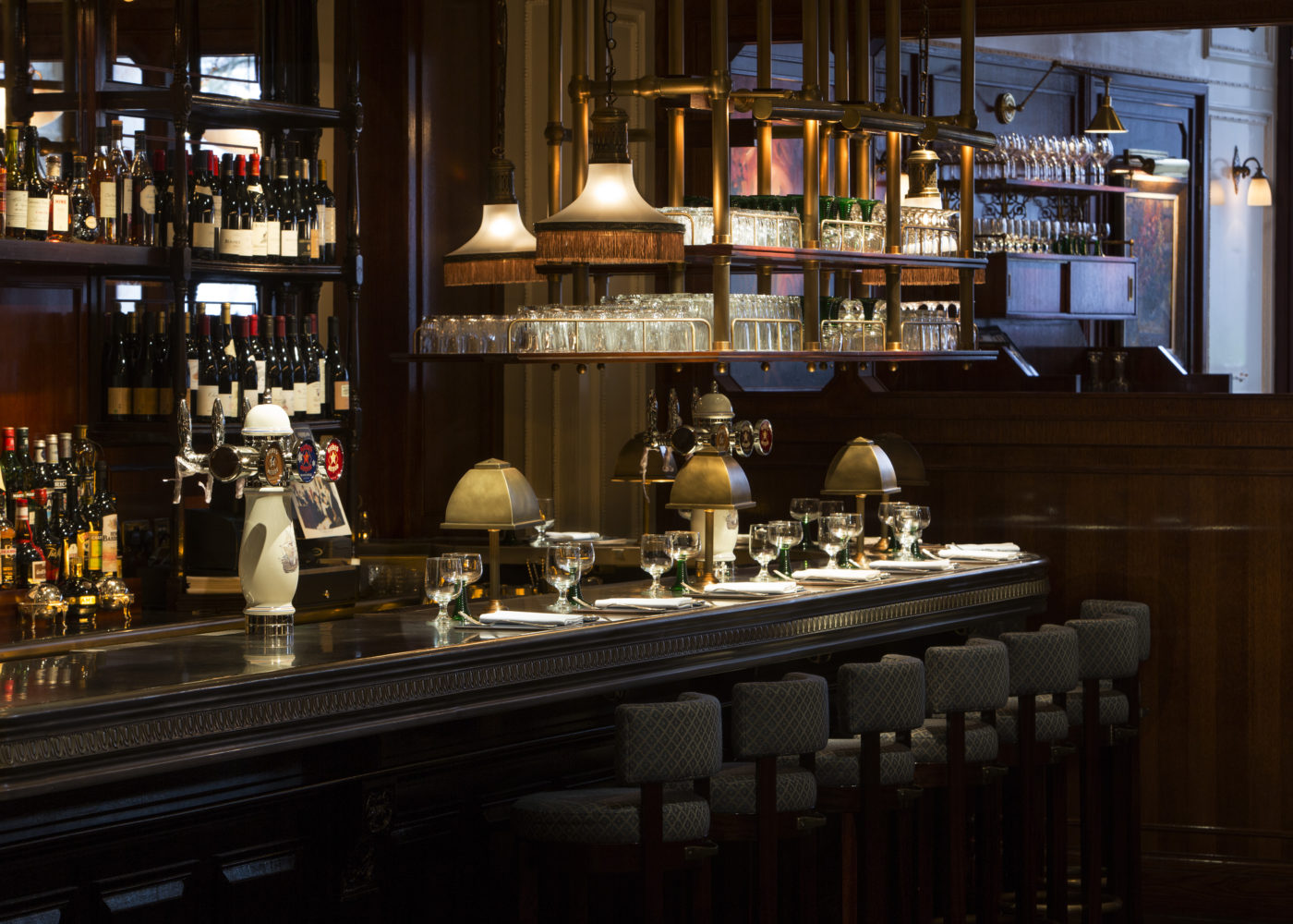 Bellanger-Bar-Close-up-Nick-Ingram