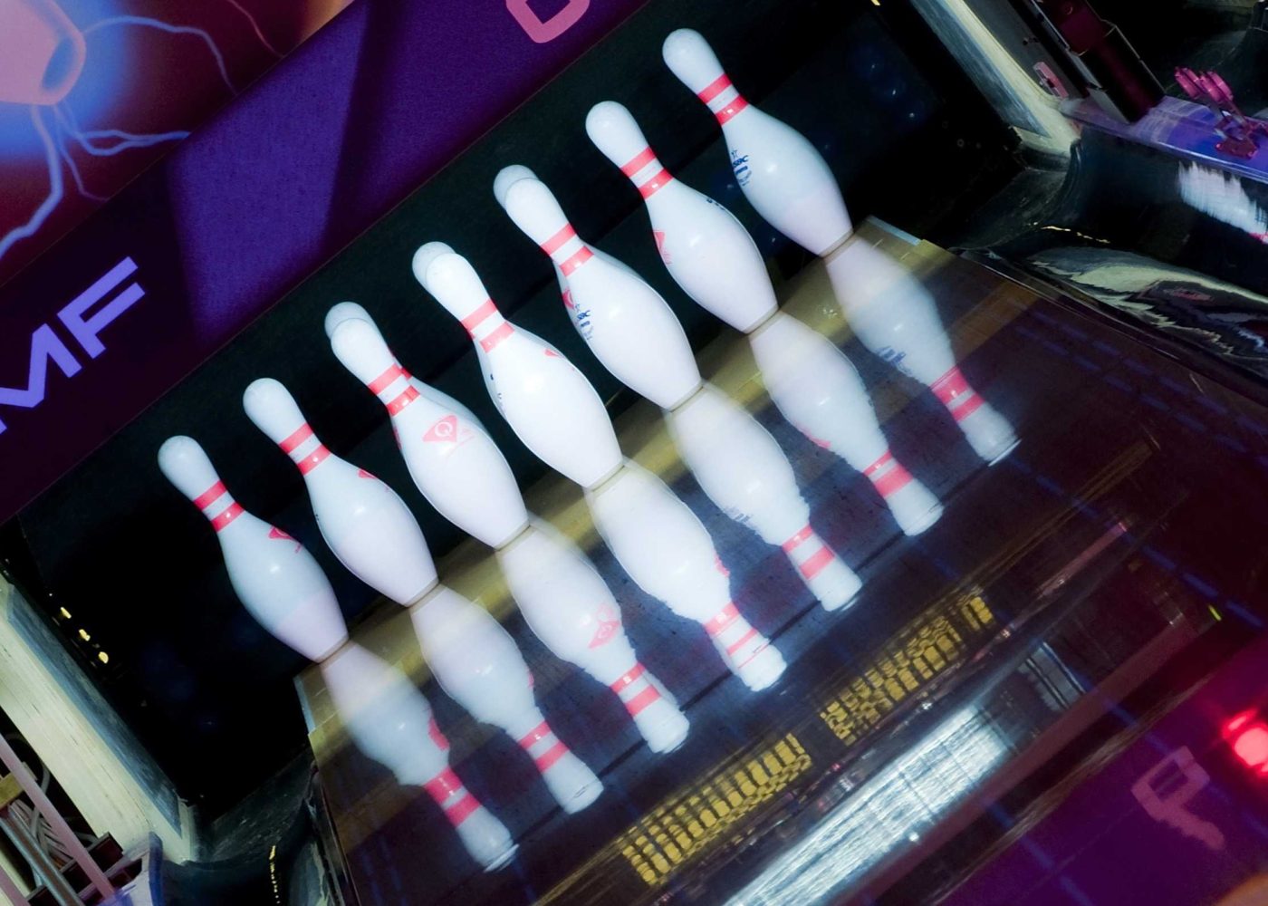_DSC0358 bowling pins