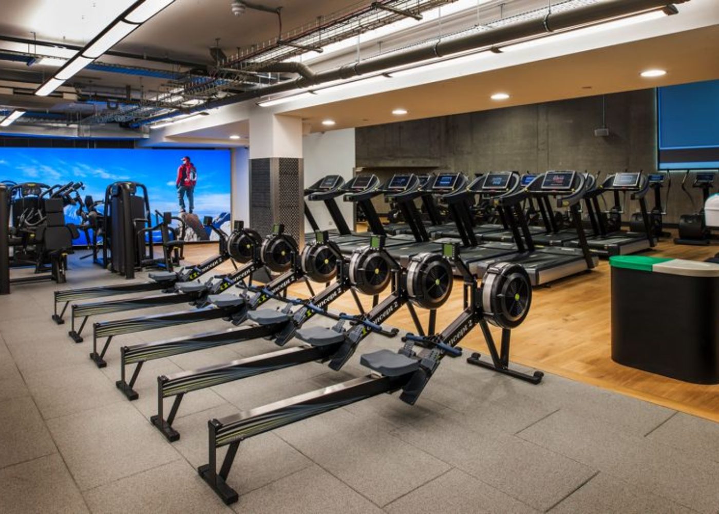 LAX Fitness - London