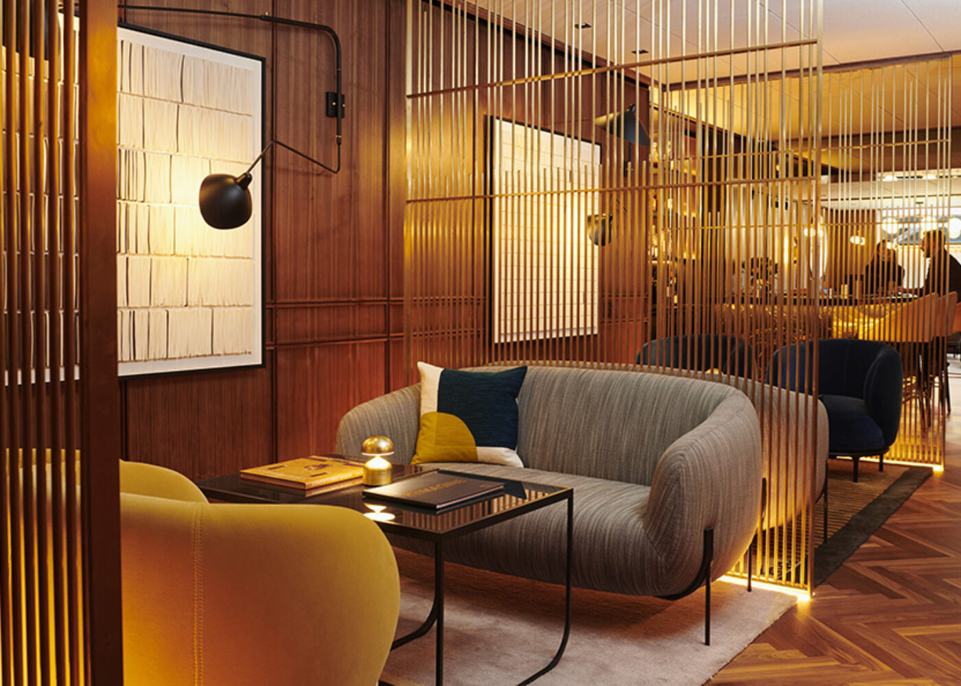 Conran-and-Partners-TAJ-St-James-Court-London-Hotel-Chambers-Bar-Seating-Furniture