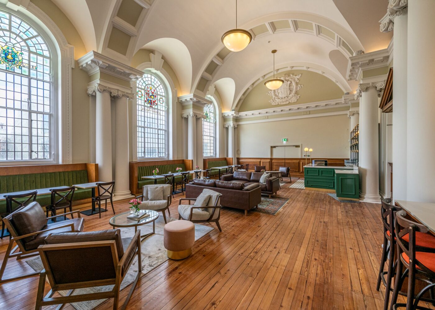 Bromley lounge